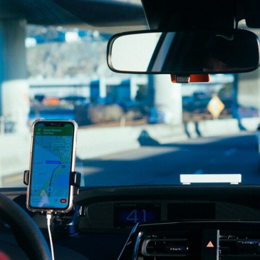 Conductores, usuarios y viajes de aplicaciones alcanzan cifras récord en 2025: Situación del mercado y efectos proyectados de la Ley EAT